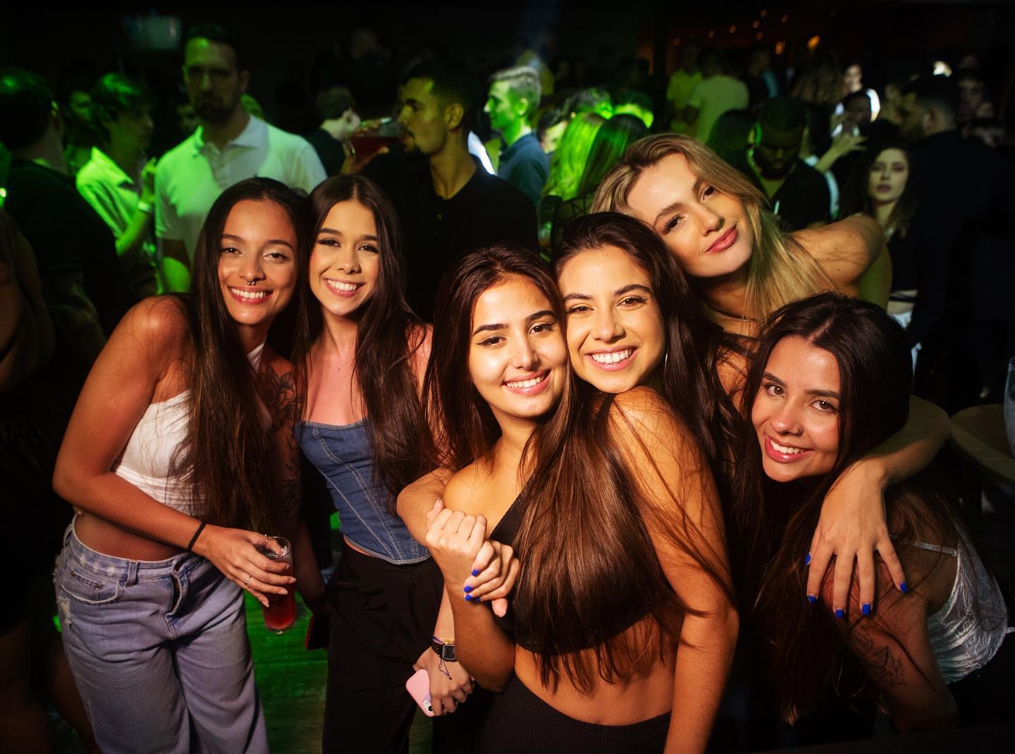 Nightlife Rio de Janeiro: Vitrinni Lounge Beer Brazilian girls at the ...